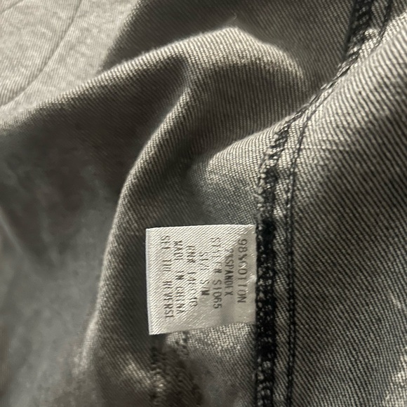 Signature 8 over side distressed jacket - Picture 4 of 5